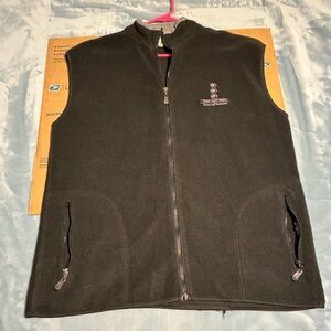 Triple Eight Distillery Cisco Brewers Nantucket Men's Black Fleece Vest XL